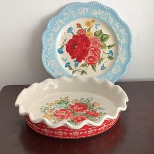PRICE DROP❗️Pioneer Woman Floral Ceramic Pie Dish & Decorative Plate Set. 2 pcs